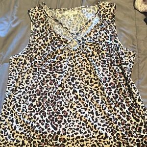 Leopard Print Sleeveless Top